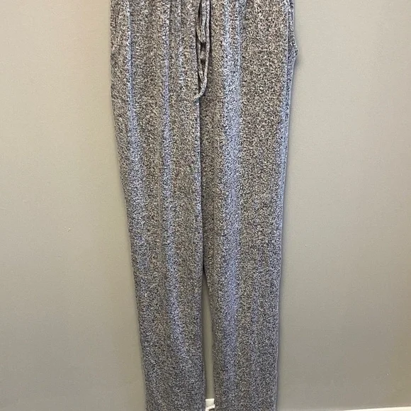 Express Grey Sleeveless Surplice Jumpsuit (M) - Picture 5 of 7